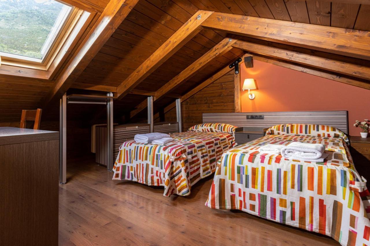 Apartamentos Casa Roldan I เบนาสเก ภายนอก รูปภาพ